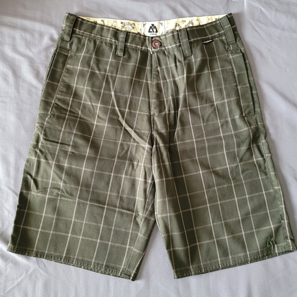 Matix Men's Shorts, Deep Olive Green, Sz 30